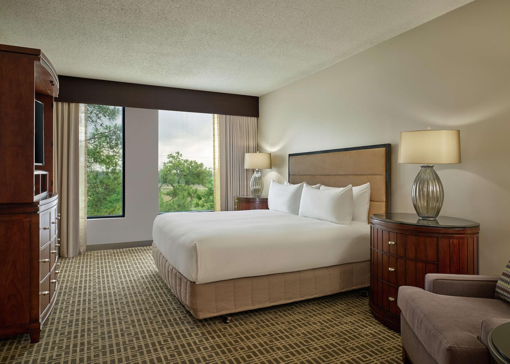 Отель Doubletree By Hilton Houston Intercontinental Airport Экстерьер фото