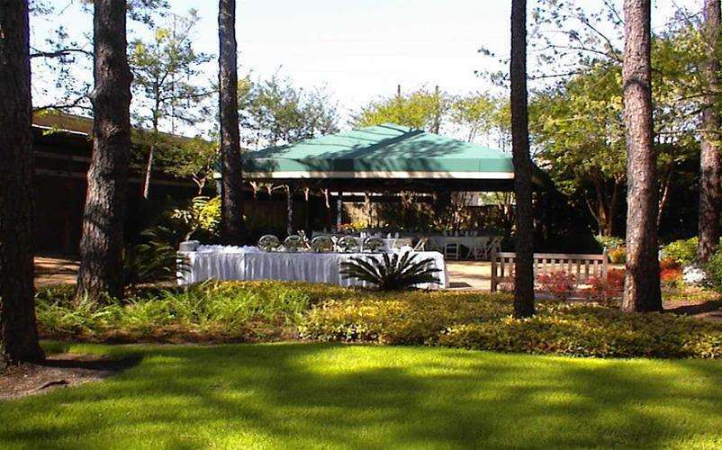 Отель Doubletree By Hilton Houston Intercontinental Airport Экстерьер фото